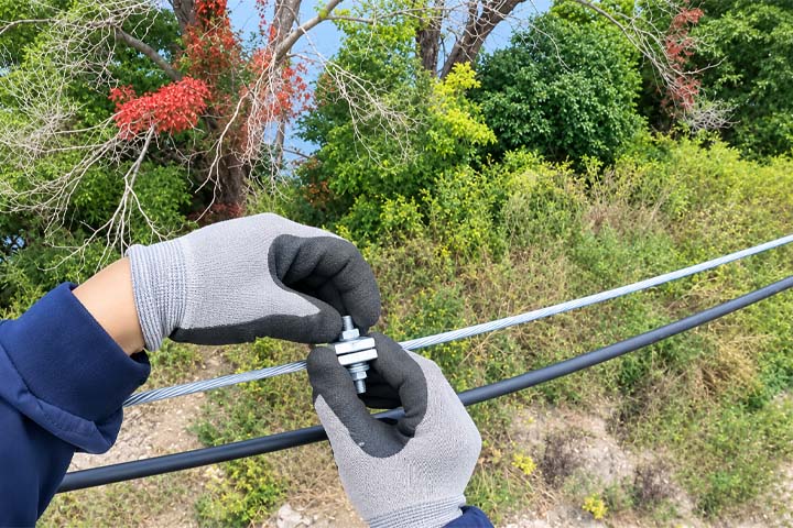 guy clamp-1
